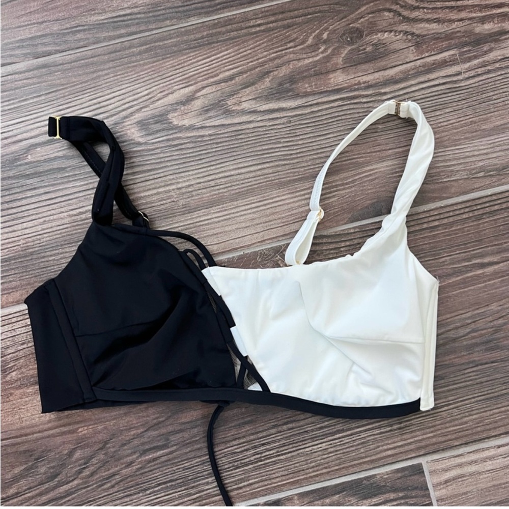 Agent Provocateur bikini top